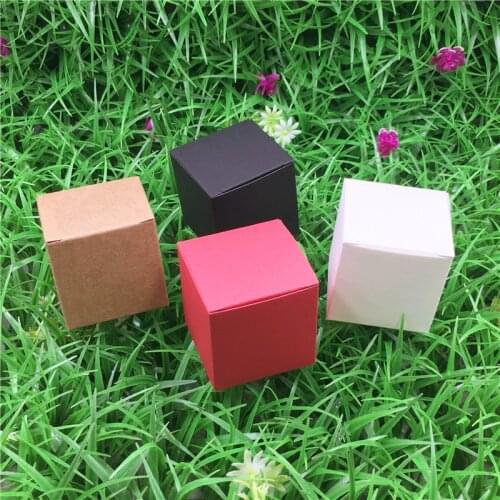 20Pcs/Lot Cute Cartoon Mini Kraft Paper Box DIY Present Packaging Boxes Small Single Cake Packaging Boxes Handmade Soap Cases
