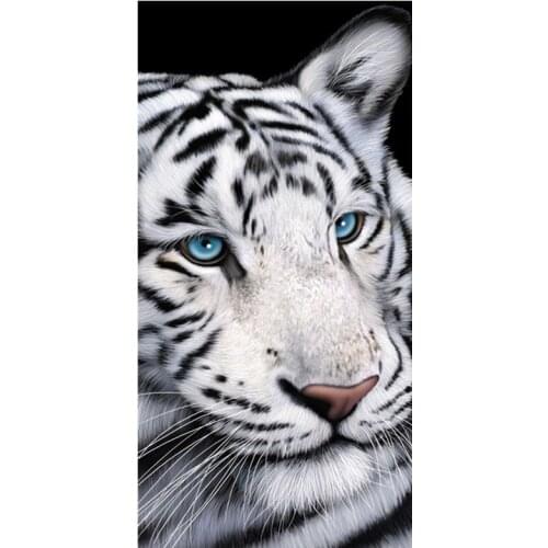 Modern Wildlife Blue Eyes Tiger Travel Shower Towels Men Wild Animal Print Cruise Vacation Pool Gift Bath Sports Train Towels