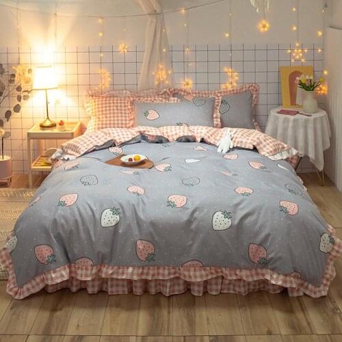 Strawberry princess bedclothes pink duvet cover Set Romantic Lace Girls quilts Cover queen full twin bowknot Korean Bedding Sets