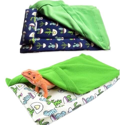 M68E Bearded Dragon Bed with Pillow and Blanket Comfortable Warm Sleeping Bed with Plush Cover for Leopard Gecko Lizard
