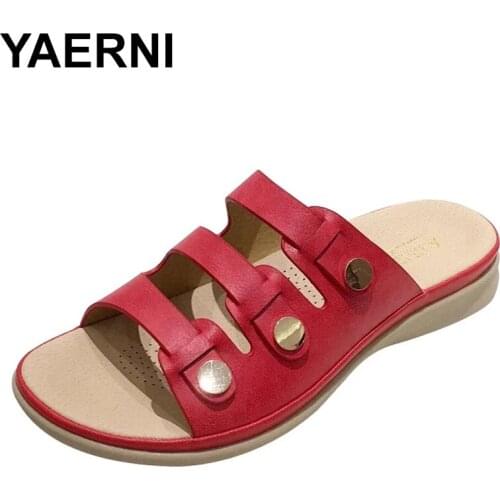YAERNI Shoes Summer Clogs Woman Slippers Flat Luxury Slides Beige Heeled Sandals Rubber Flip Flops Pantofle Candy Colors Beach