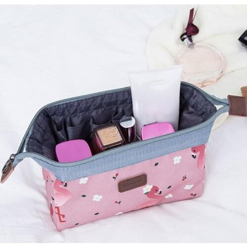 2020 Korean Fashion Waterproof Cosmetic Bag Ladies Cartoon Flower Cosmetic Bag Large Capacity Zipper Travel Makeup Storage Bag