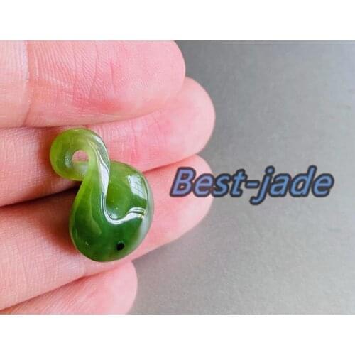 Natural Green Nephrite Twist pendant Maori NZ POUNAMU Necklace Canadian jade Aquaman Greenstone
