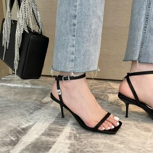 Fashion Letter Diamond Black High Heel Sandals Square Toe Ankle Strap Buckle Slingback Party Office Shoes Designer Summer 2021