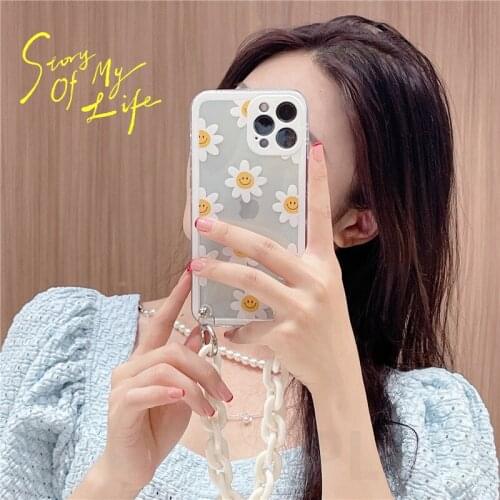 Cute Daisy Flower Phone Case Wrist Chain for IPhone 11 Pro Max 12 7 8 Plus SE2 X XR XS Max Floral Soft Clear Cover with Bracelet