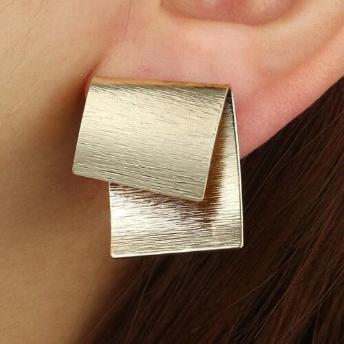 Simple Design Gold Color Exaggerated Stud Earring Geometric Irregular Earrings for Women Fashion Jewelry Gift for Party