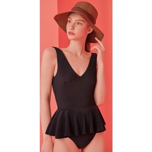 Women One Piece Balck Swimwear Vintage Monokini Backless Sexy Swimsuit Flouching Laides Beach Wear Maillot De Bain Femme 2021