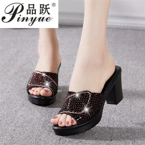 Diamond Rhinestone Genuine Leather Summer Shoes Mothers Fashion Outdoor Sandals Womens Large Size 40-42 Cool Slippers