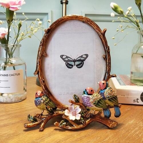 Vintage Photo Frame Metal Family Picture Frame Flowers and Birds Home Decoration Frames with Colorful Diamond Gift for Friends