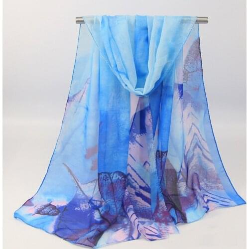 2020 NEW Maple leaf print georgette chiffon scarf silk square hijab cool shawl ladies foulard femme Scarves hair bufanda mujer