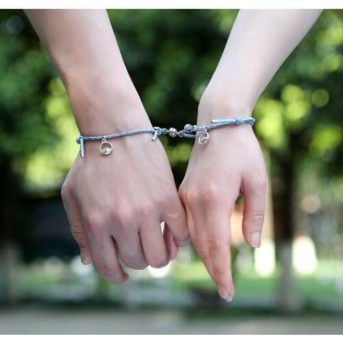 2pcs Couple Bracelet Magnet Attract Each Other Personality Couple Bracelet Men Women Charm Girl Bracelet Jewelry Lover Gift