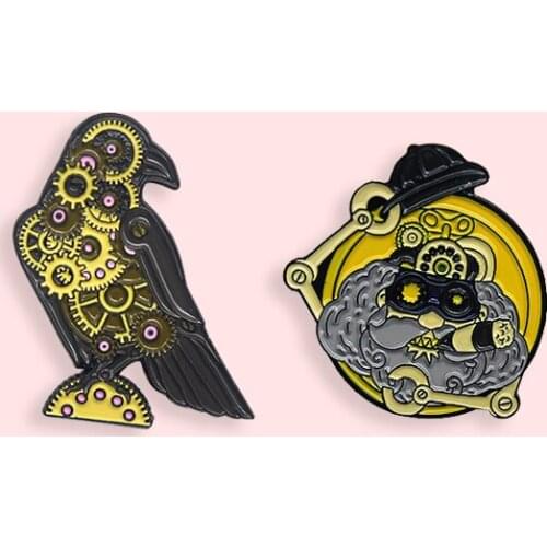 Fashion Cartoon Mechanical Bird Metal Enamel Brooch Creative Retro Gear Robot Badge Trendy Charm Lapel Backpack Jewelry Gift
