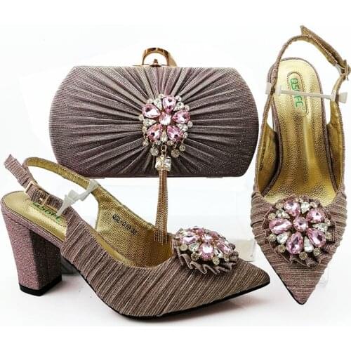 Gold Color Nigeria Fashion Shoes And Bag Matching Set With Stones Shoes Women Italian design Shoes And Bag Set For Party Wedding