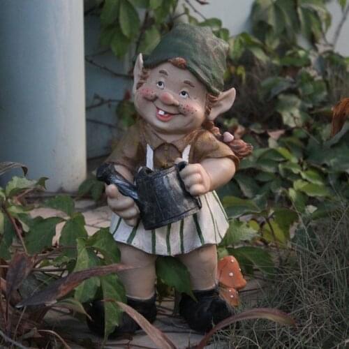 Poly Resin Garden Gnome Figurine Courtyard Dwarf Statue Outdoor Dwarf Sculpture Decorations