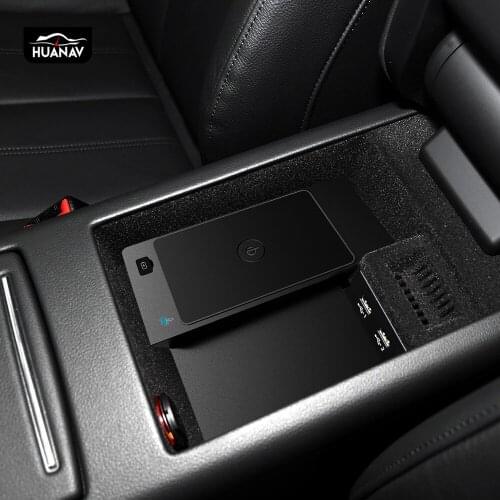 QI car Wireless Charger For Audi A6L A6 A7 2018 Intelligent Infrared Fast special Wireless Charging Car Phone Holder for iphone