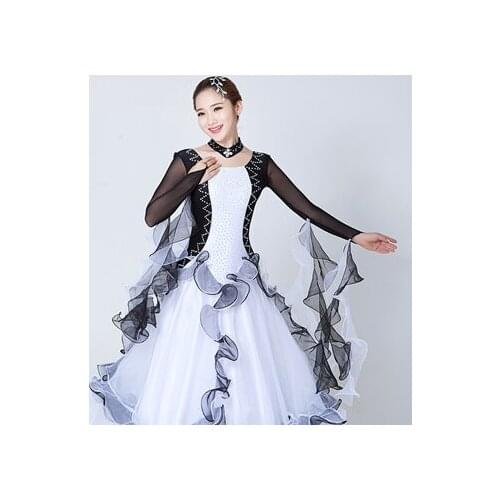 New modern dance dress adult custom black and white color paste paste national standard dance dress performance match clothes