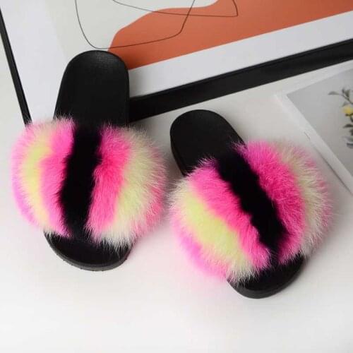 New Desgin Fur Slippers Women Fashion Fluffy Fur Slides Cute Ladies Outdoor Sandals Slippers Girl Soft Plush Flip Flop Slippers