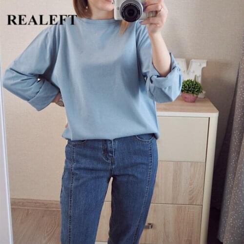 REALEFT New 2021 Cotton Womens Loose T-Shirts Solid Bottoming Long Sleeve Casual Oversize Minimalism Female Tops Spring Summer