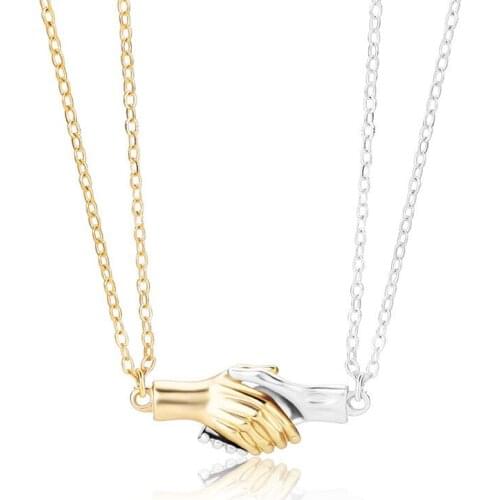 2Pcs Hold Hands Magnetic Romantic Necklace Lovers Hand In Hand Pendant Necklace for Women Men Fashion Jewelry Gift 2021 Trend