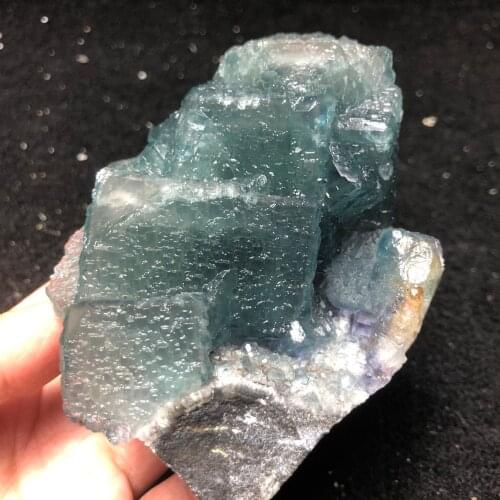 423.gNatural rare blue-green fluorite and quartz mineral restoration ring vein teaching stone home decoration collection ornamen