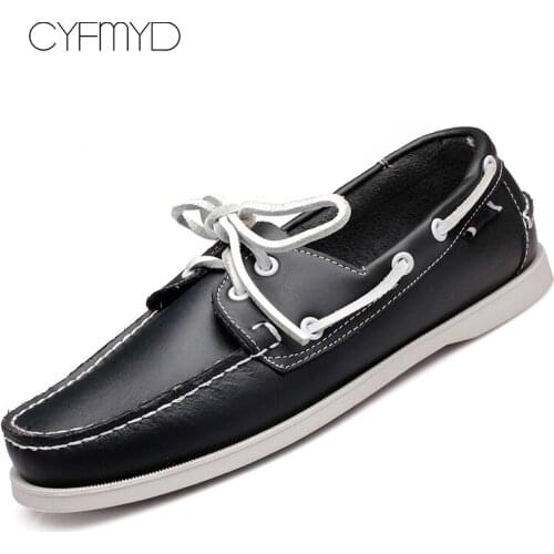 Genuine Leather Men Casual Shoes Tassel Boat Shoes Classic Loafers Slip On Moccasins Personality Driving Shoes England Flats