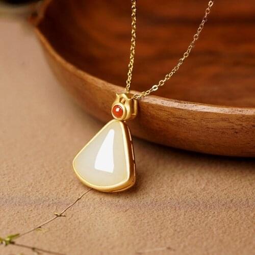 Natural Hetian Jade S925 Sterling Silver Shell South Red Pendant All-Match Exquisite Necklace Ancient Gold Retro Pendant Ornamen