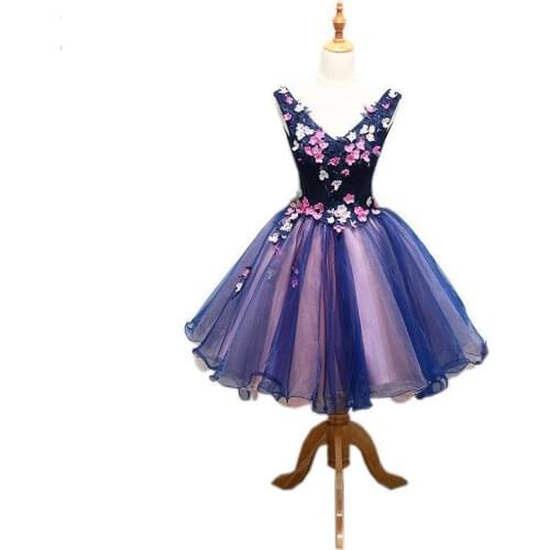 Prom Dress 2020 Mrs Win V-neck Classic Flower Appliques Noble Mini Ball Gown Sweet Quinceanera Dresses Party Prom Formal Dress