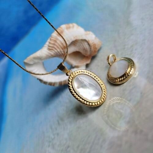 WEBTOCY Vintage Necklaces