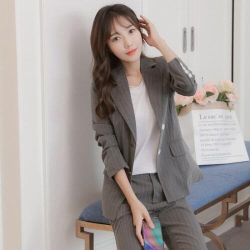 Set female 2018 autumn new temperament rest single-breasted stripe small suit + feet pants elegant fashion two-piece womens