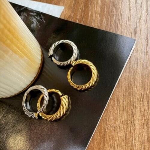 The new design quality sense personality style ring female tide cold wind couples ring