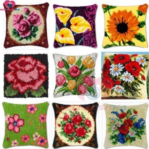 Dropshipping Cartoon Latch Hook kits Pillow Diy Handmade flower Printed Canvas Cushion Latch Hook Kit Unfinished Christmas decor