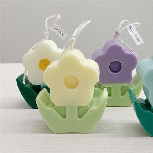 3D Flower Shape Plastic Candle Mold Handmade Candle Making Acrylic Mould Soy Wax Candles Molds Home Desk Decoration