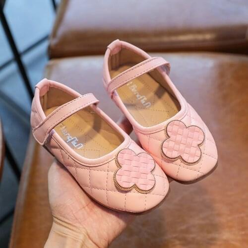 Girls Kids Flat Shoes Kids Retro Flower Soft Bottom Loafer Childrens Casual Sandals School Princess Pu Leather Shoes Non-Slip