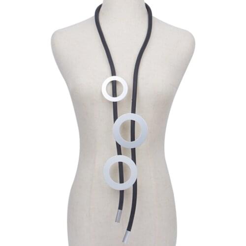 YD&YDBZ New Style Big Circle Pendant Necklace For Ladies Hyperbole Thick Flat Link Rubber Charms Necklaces Handmade Jewelry