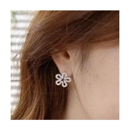 New Fashion Wholesales 2021 New Hot High Quality Ladies Fashion Hollow Out Flower Earrings Women Jewelry Accessories