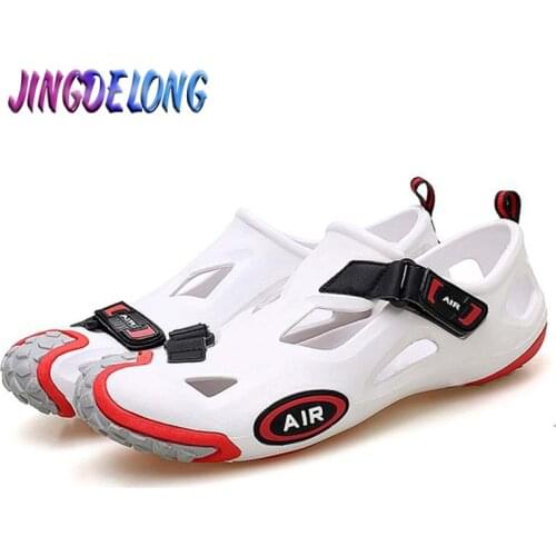 Summer Mens Sandals Unisex Outdoor Water Shoes Non-slip Mens Beach Sandals Breathable Hollow Hole Shoes Sneakers Men Slippers
