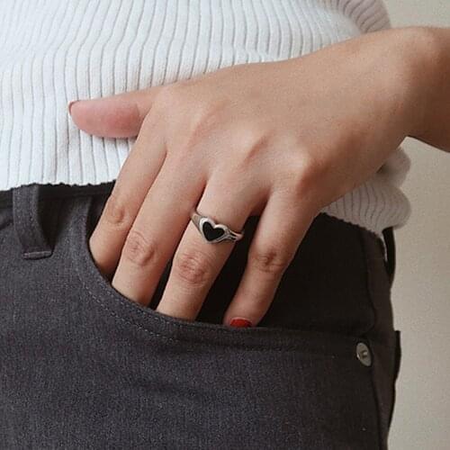 New Vintage Black Heart Ring Tibetan Silver Open Adjustable Metal Finger Rings for Women Girls Party Jewelry