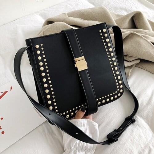Black womens shoulder bag PU high quality Messenger bag fashion new rivet large capacity handbag discount winter square bags