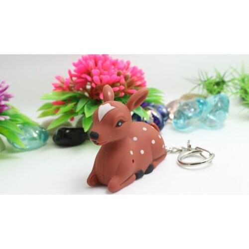 FREE SHIPPING BY DHL 200pcs/lot Plastic LED New 3D Spotted Deer Keychains with Sound Novelty Toy Keyrings for Kids