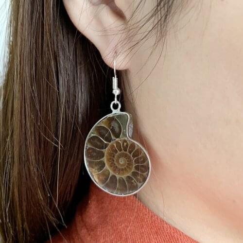 1pair Fashion Earrings Drop Earring High Quality Grey Natural Stone Spotted Snail Fossils Earring Jewelry