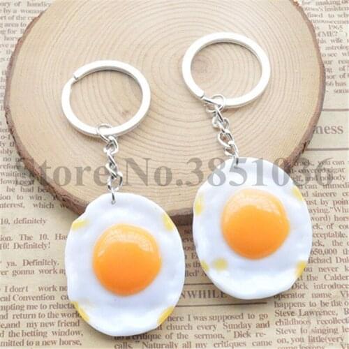 20pcs/lot Woman Man Casual Egg Keychain Resin Fried Egg Key Ring Female Male Car Keychain Creative Simulation Food Keychains