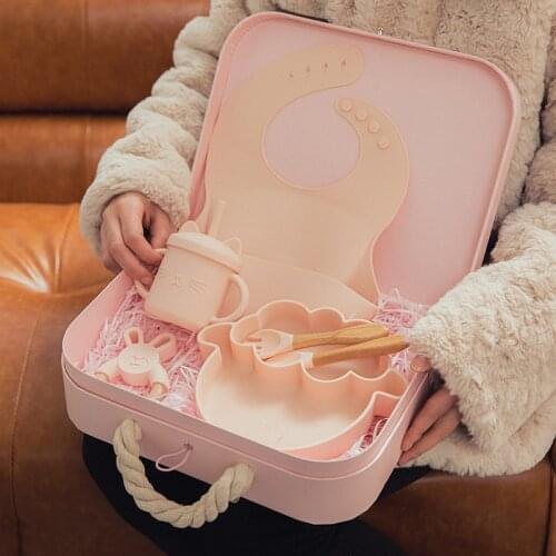 1 Sets Baby Silicone Feeding Tableware Sets Exquisite Box Food Grade Non-Slip Crockery BPA Free Feeding Sets for Baby Birth Gift