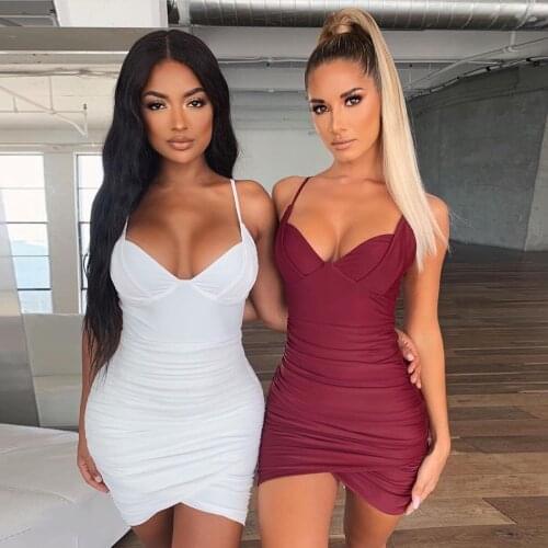 Sexy V-Neck Backless Spaghetti Strap White Dress Women Summer Sleeveless Pleated Bodycon Dress Woman Party Club Red Mini Dresses