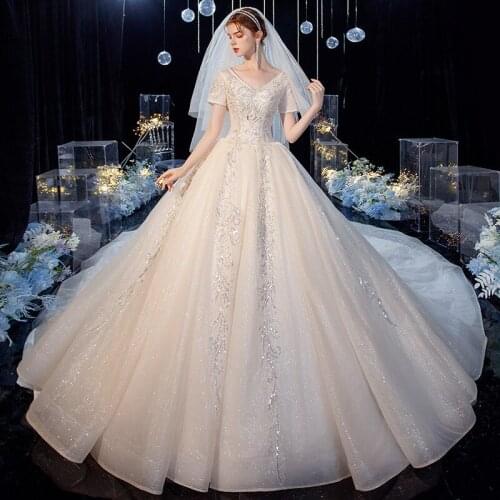 Glitter Luxury Wedding Dress Fashion V Neck Short Sleeves Sequins Decor Bridal Gown Puffy Skirt Vestido De Noiva Robe De Mariee