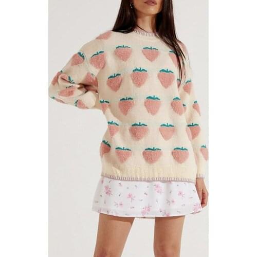 Breathable Girls Long Sleeve Knitwear Autumn Winter Ladies Strawberry Embroidery Round Collar Loose Knitted Tops Casual Sweater