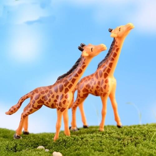 2PCS 5CM Home Micro Landscape Decorations DIY Doll House Deer Giraffe Crafts Fairy Garden Miniatures Terrariums Succulents