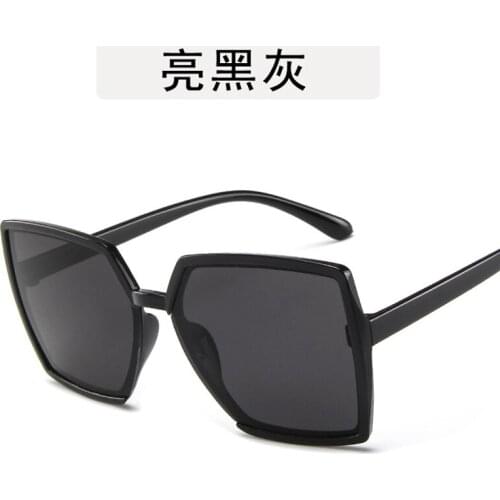 2019 Luxury Mirror Sunglasses Men Women Retro square Eye Street Beat Big Frame Round Female Lens Popular Classic Sun Glasses