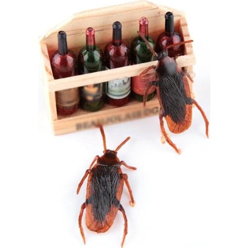 Hot 5/10pcs Simulation Cockroach Rubber Fake Scary Bug April fools day Halloween Party Shock