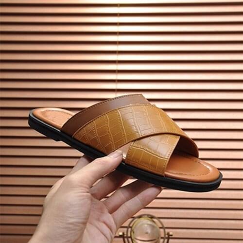 Fast Delivery 2021 Summer Genuine Leather Men Shoes Slip On Flat Slippers Causal Flips Flops size 38-45