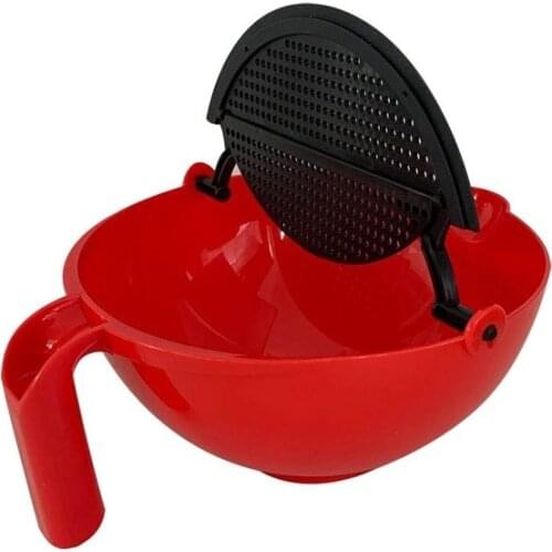 2021 Hot 360 Degree Rotating Water Basket Water Filter Seasoning Fruit Mixing Kreative Kunststoff Drain Korb Reis Waschen Filter